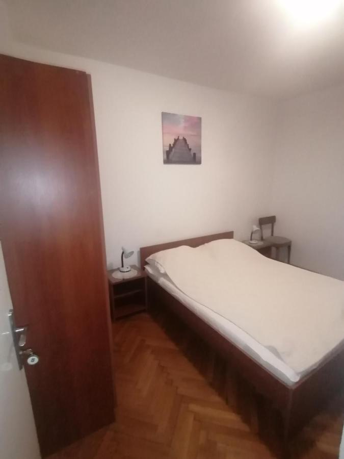 Marina Apartment End Rooms Vela Luka Buitenkant foto