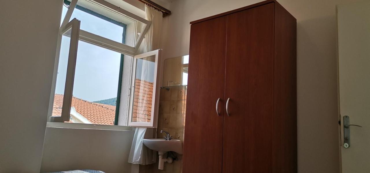 Marina Apartment End Rooms Vela Luka Buitenkant foto